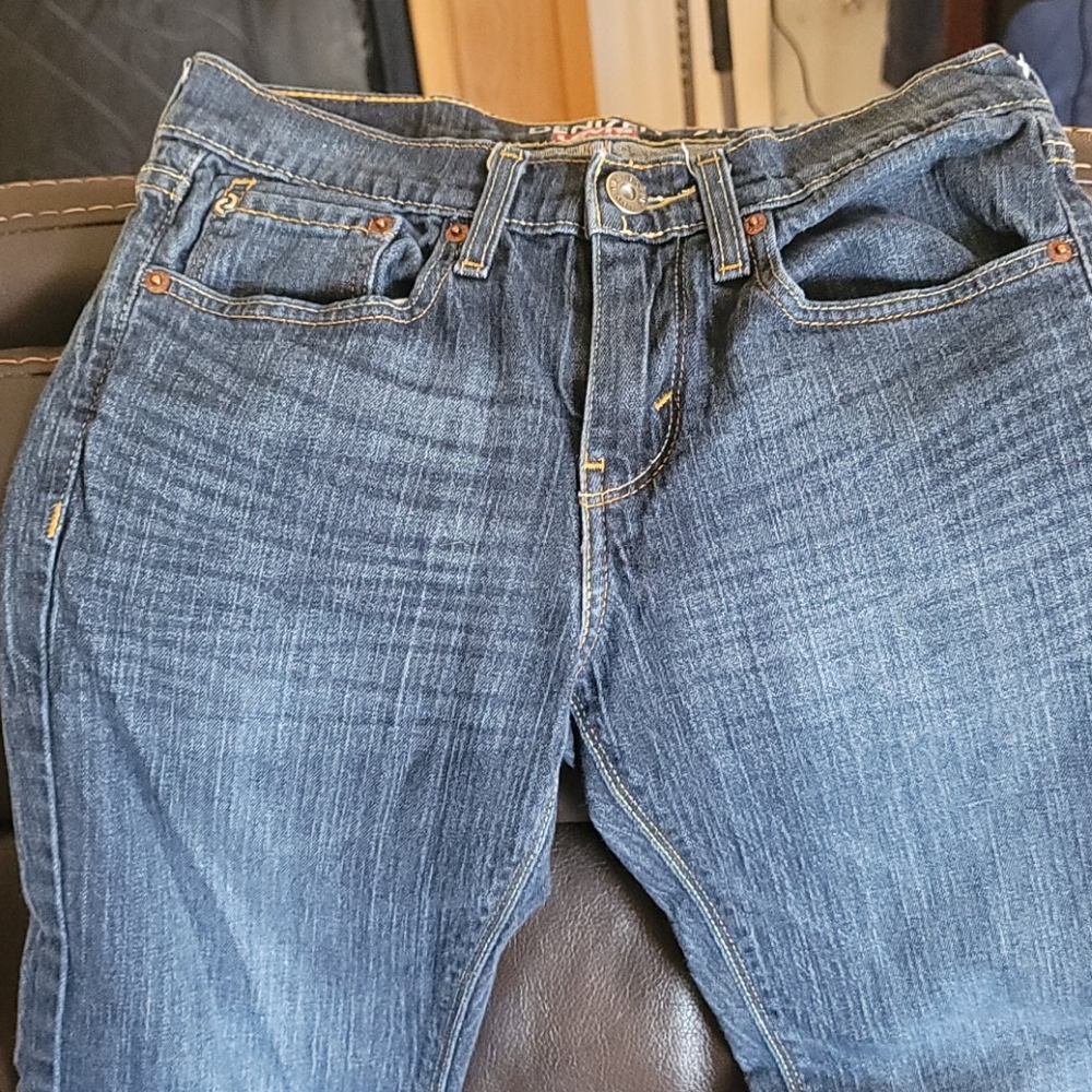 Levi jeans